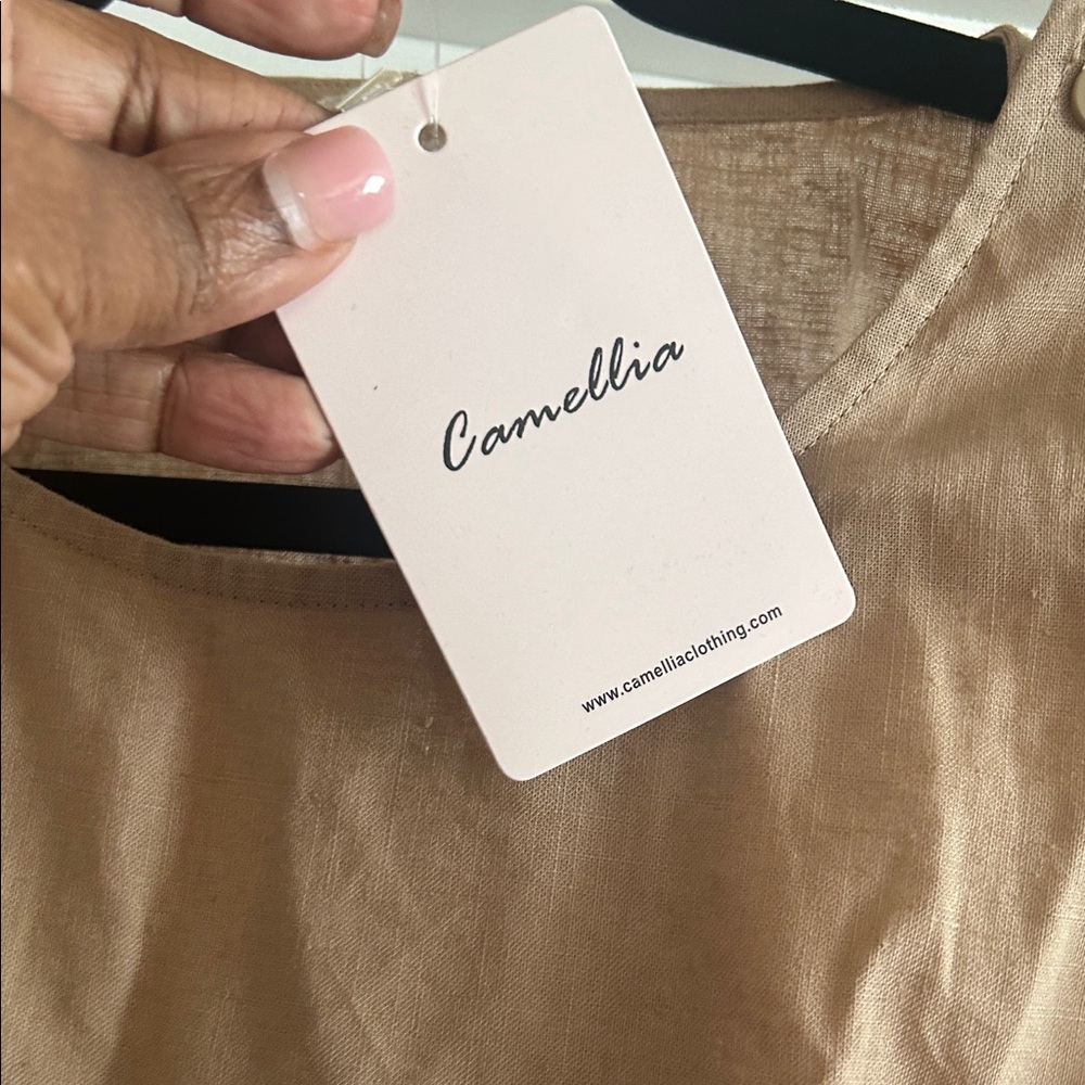 NWT Camellia Sleeveless Wide-Leg Jumpsuit in Beige - Picture 6 of 13